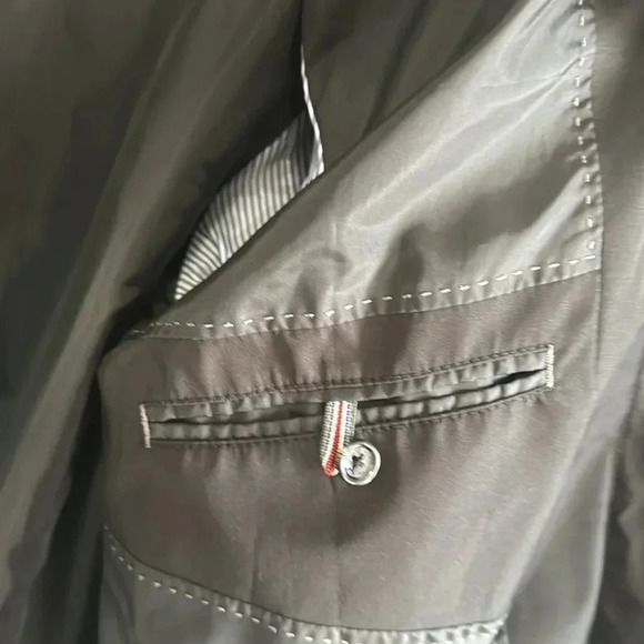 London Fog trench/rain jacket - Picture 4 of 10